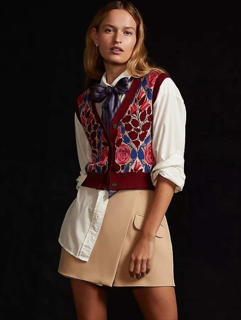Maeve Anthropologie "Dera" Floral Knit Button-Front Sweater Vest. Size M - Picture 2 of 11